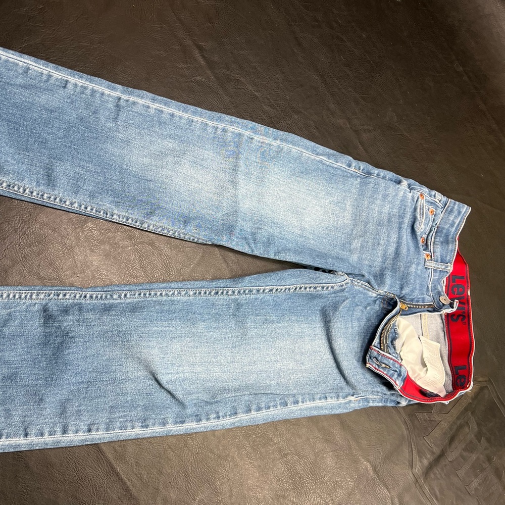27 W x 29 L - Size 14 Faded Light Blue Jeans